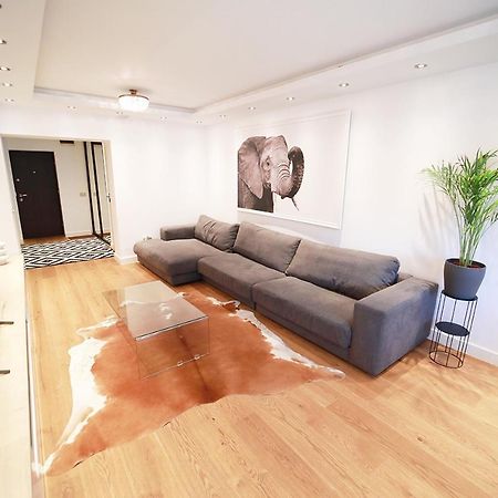 Downtown Oasis Unirii Apartment Букурещ Екстериор снимка